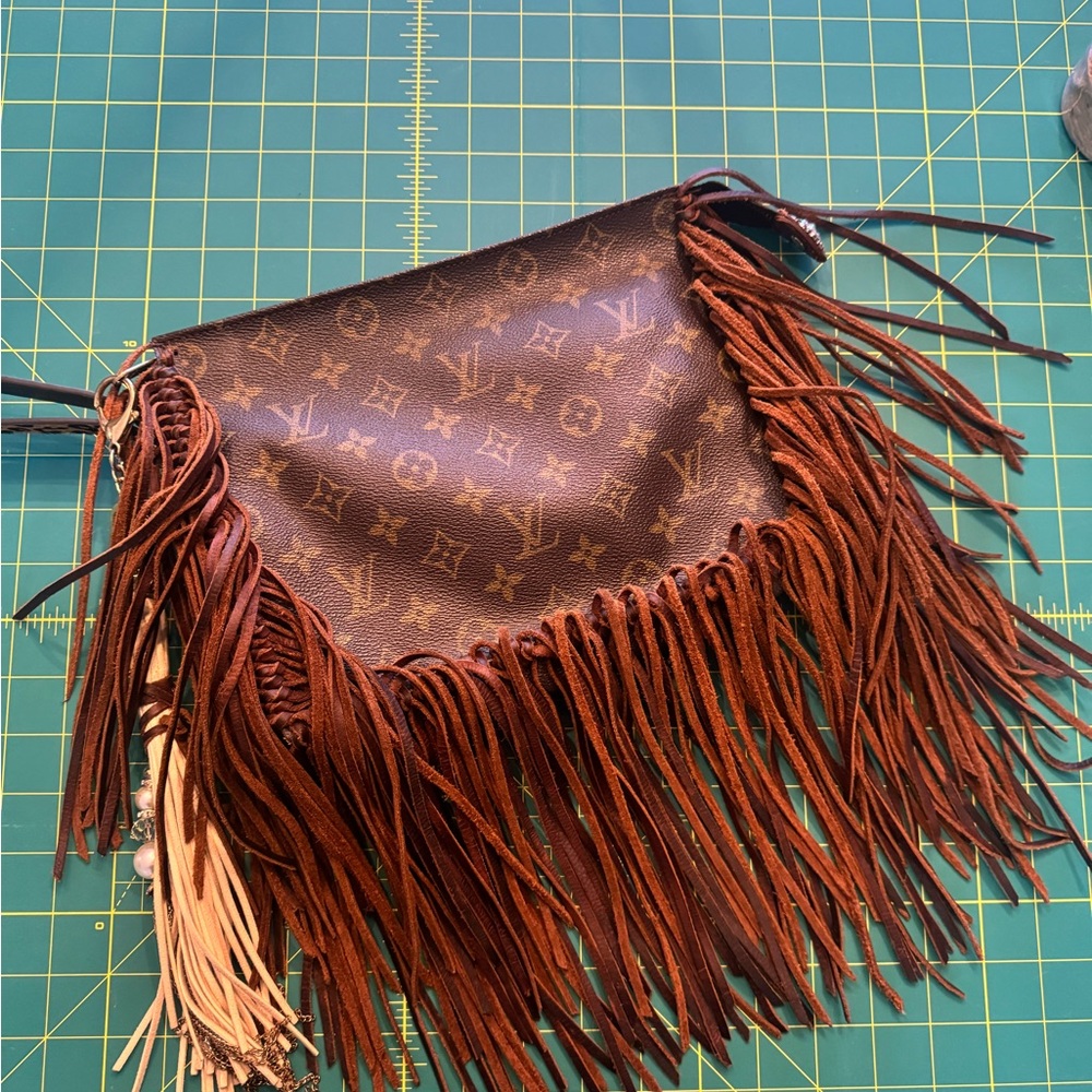 Louis Vuitton Brown Fringe Crossbody Bag- Tricked Out Vintage Tolietry 26